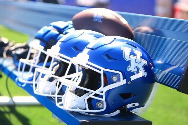 Kentucky taps Nochta as football GM after Biondo's sudden exit