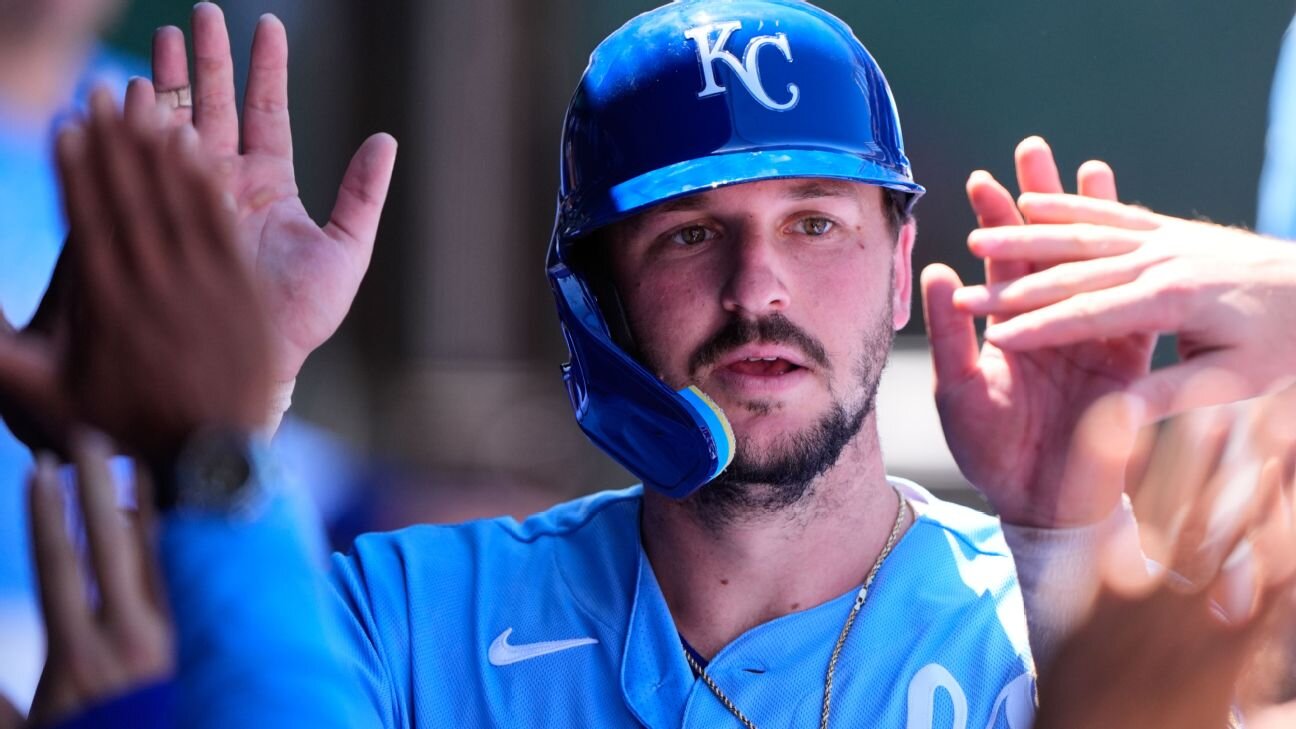 Royals put Vinnie Pasquantino on 10-day IL with sore wrist
