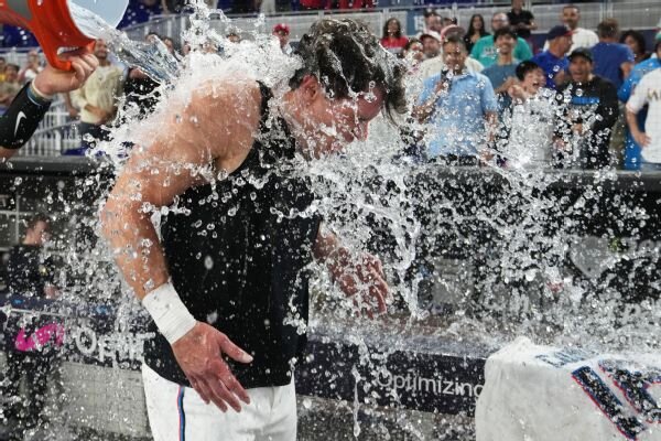 Griffin Conine's walk-off hit snaps Marlins' 12-game skid