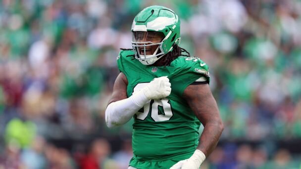 Highest-paid NFL players: Most guaranteed money at every position