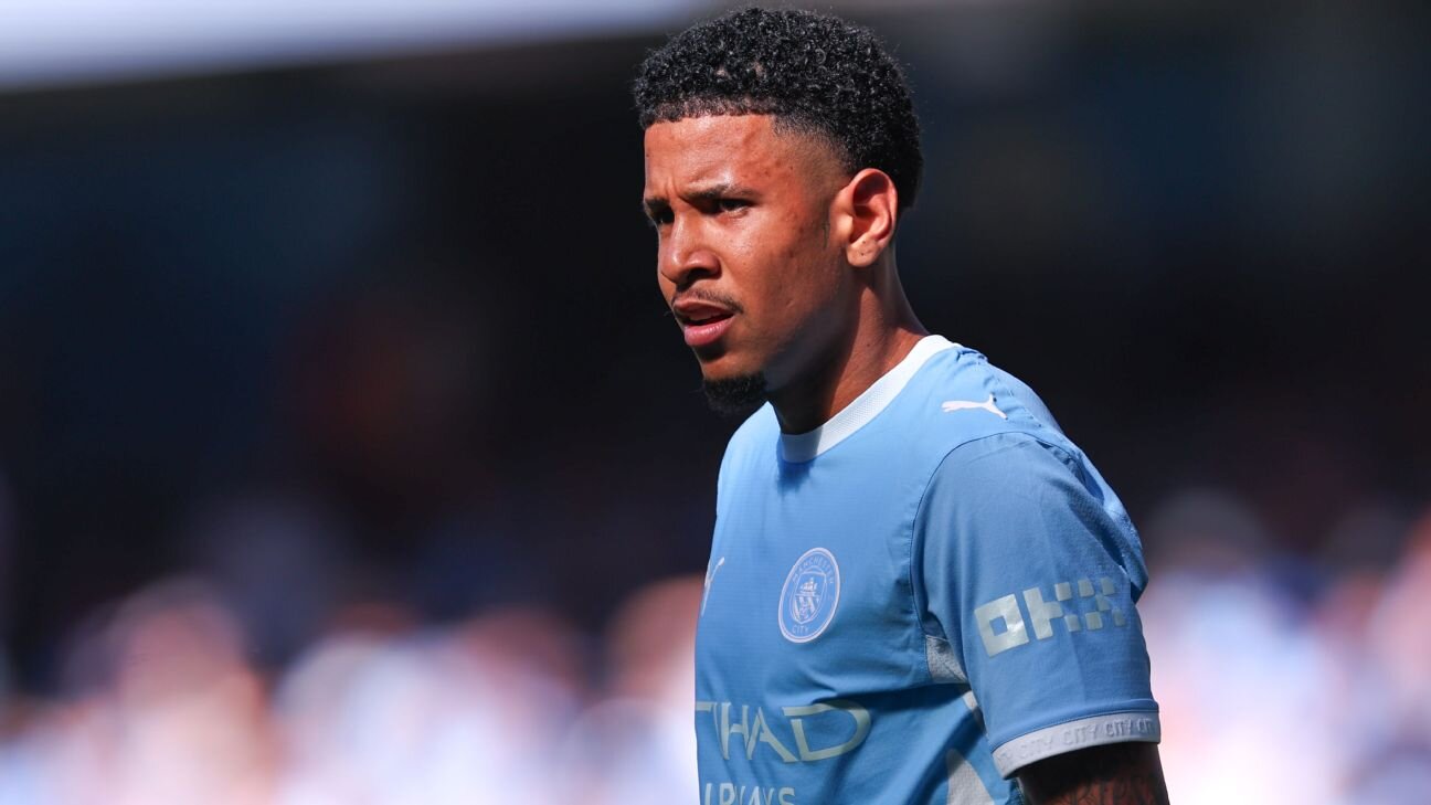Transfer rumors, news: Tottenham eye move for Man City's Savinho