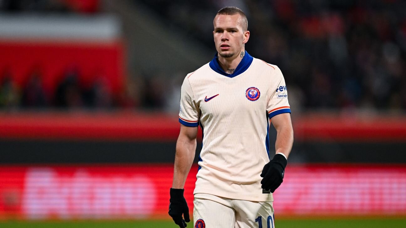 Chelsea and Ukraine's Mykhailo Mudryk free to return to playing after doping ban resolved
