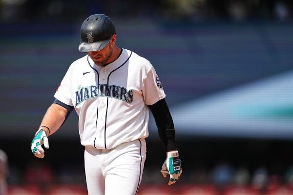 Mariners place OF Luke Raley on IL with forearm strain