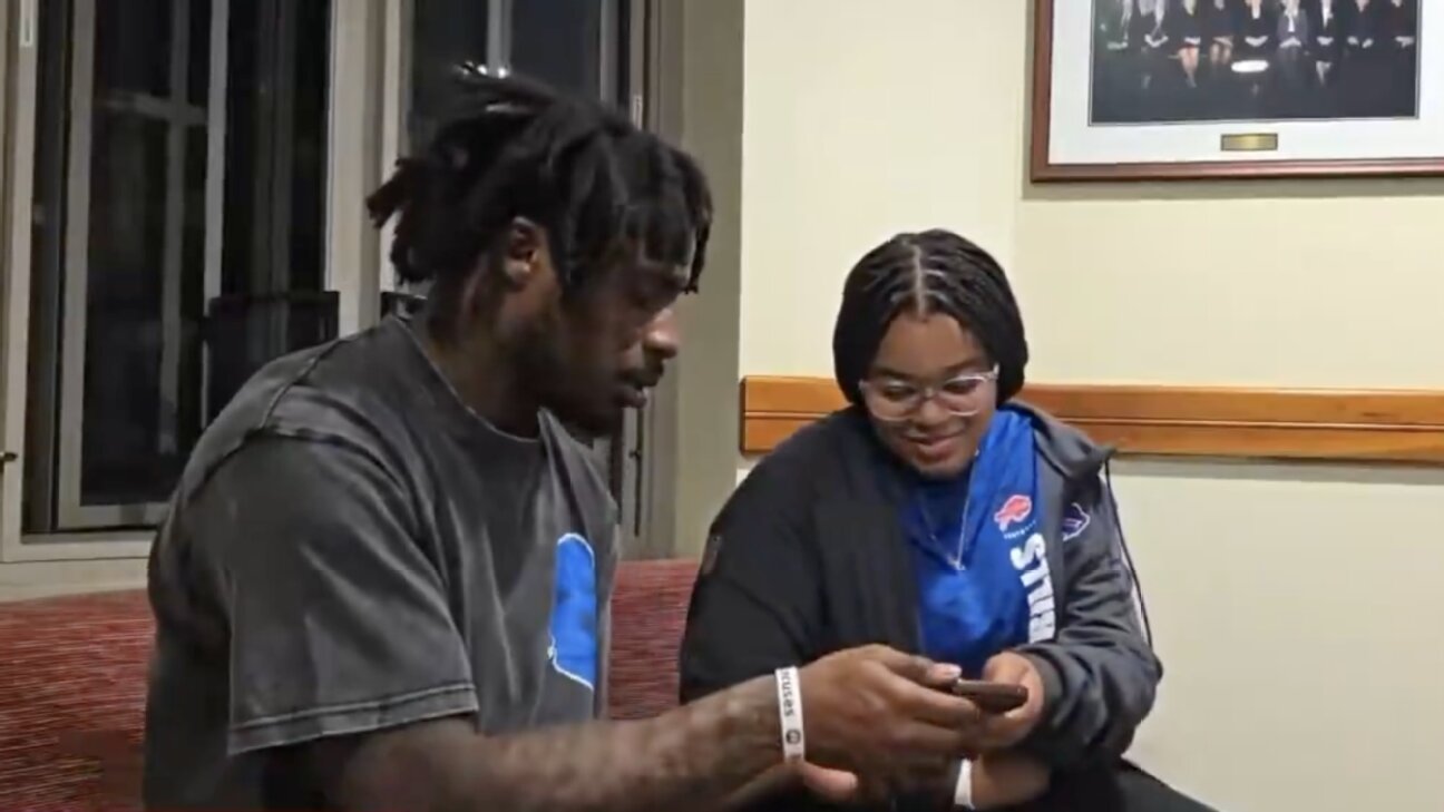 Gardner-Johnson pays off $20,000 of Bills staffer's student loans