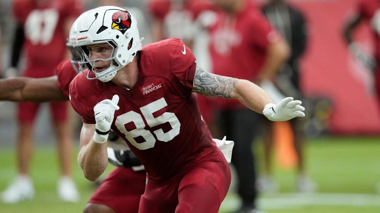 Fantasy football knockout league mock draft: Strategy, depth affect picks early and often