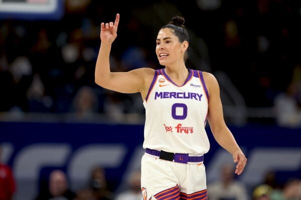 Kelsey Plum returns, debuts for Mercury after 'crazy 48 hours