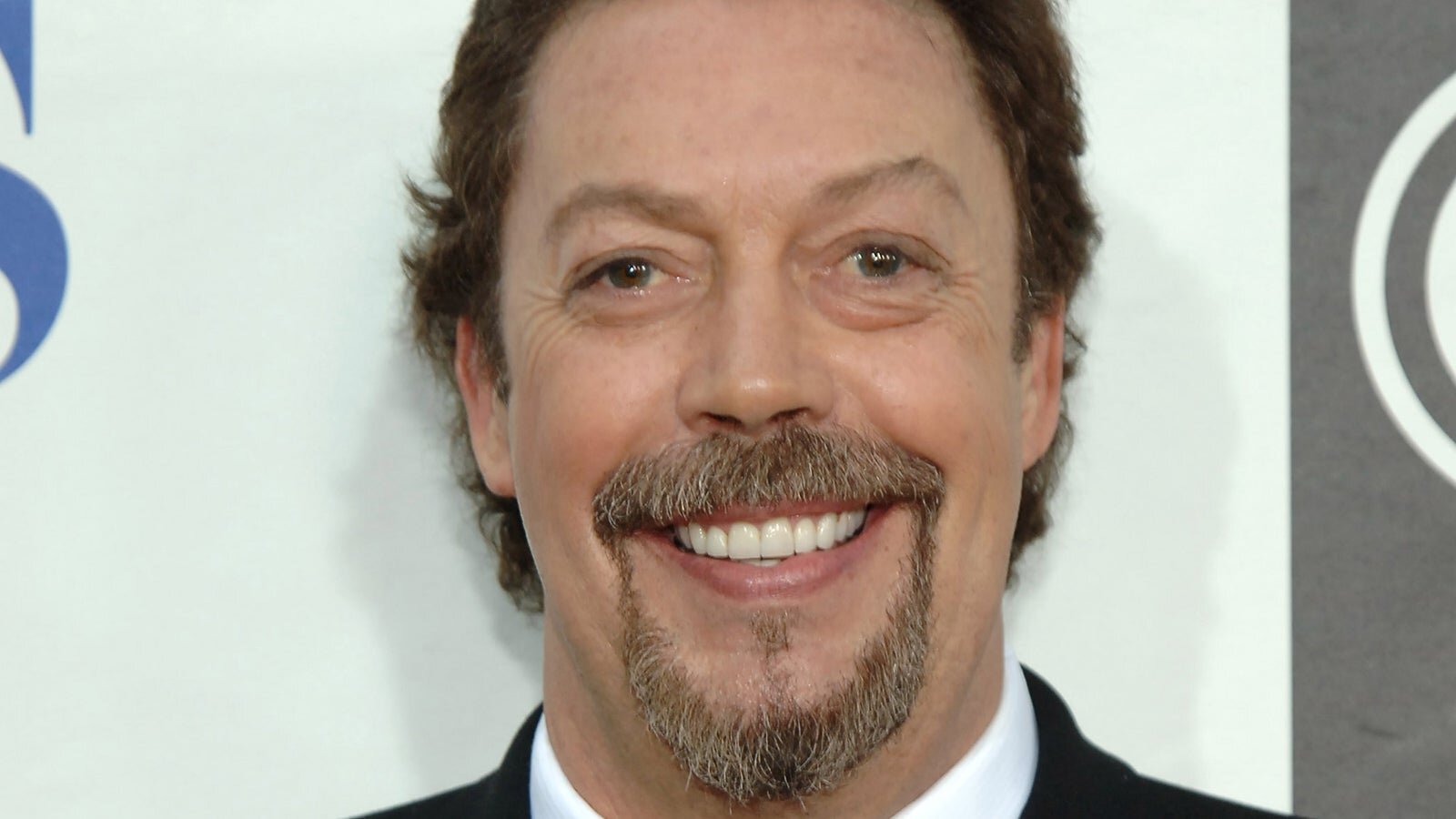Fans Mourn Tim Curry After Legendary Actor Dies at 80 Years Old