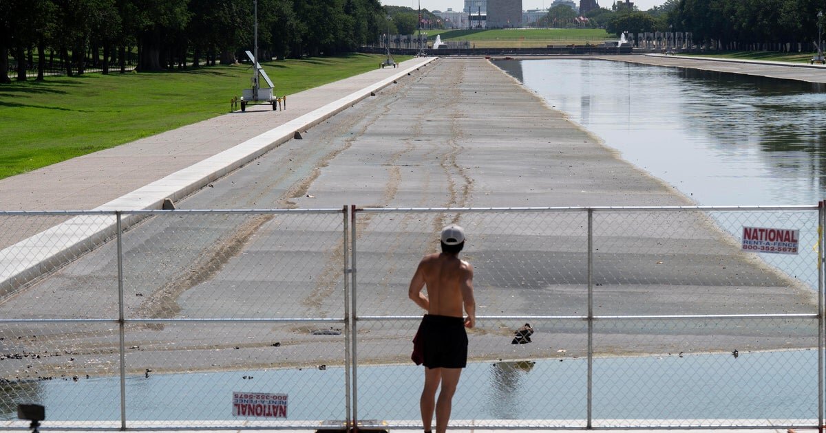 DOJ to dismiss Reflecting Pool vandalism charges, citing "botched installation