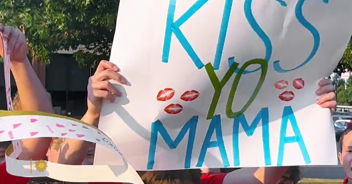 Kiss your mom": Freshmen at Oklahoma high school face rite of passage