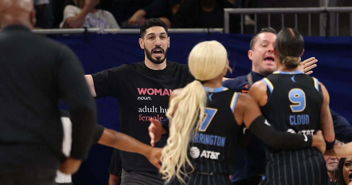 Ex-NBA center ejected from WNBA game after being confronted by player