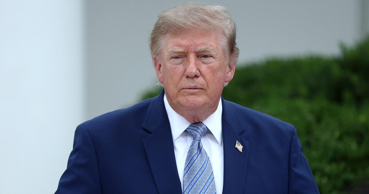 Trump announces 50% tariffs on Canadian auto and steel imports starting in 2027