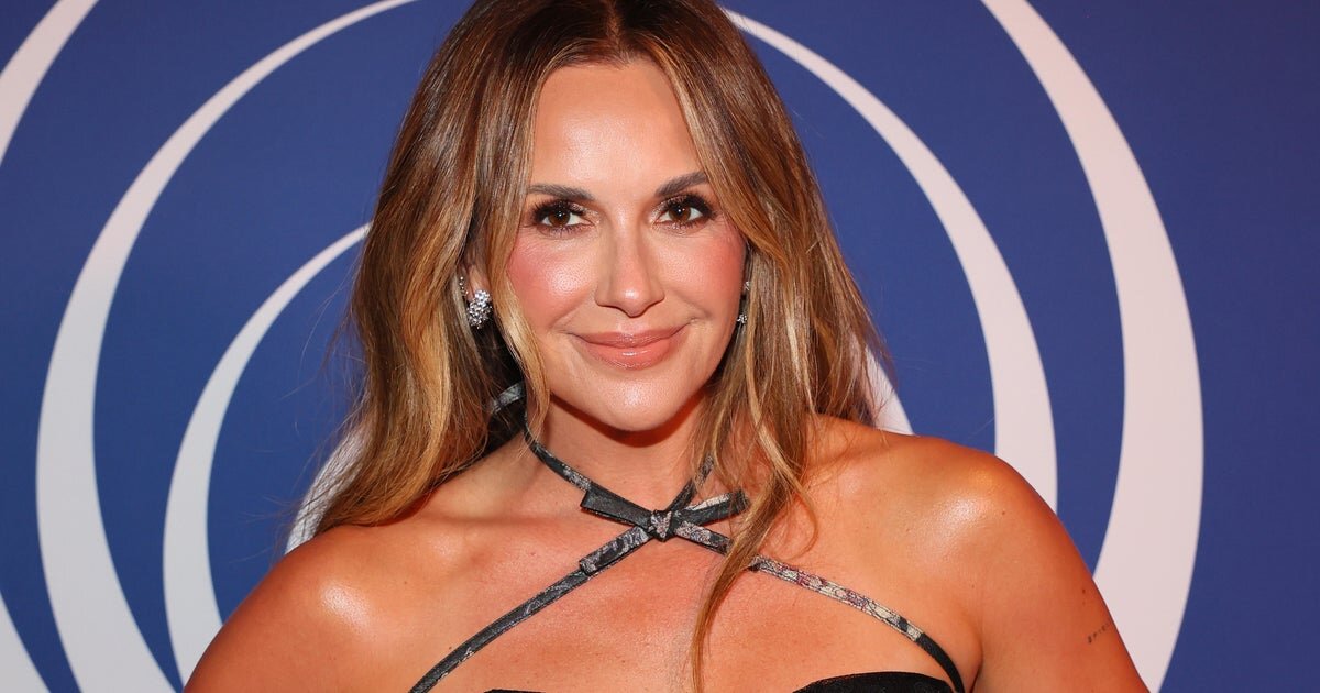 Carly Pearce recalls meeting Dolly Parton at 16: "I couldn't believe she was real