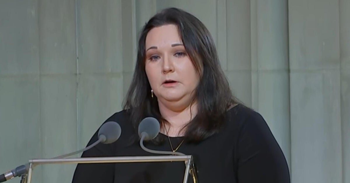 Lindsey Graham's niece delivers emotional tribute to late senator