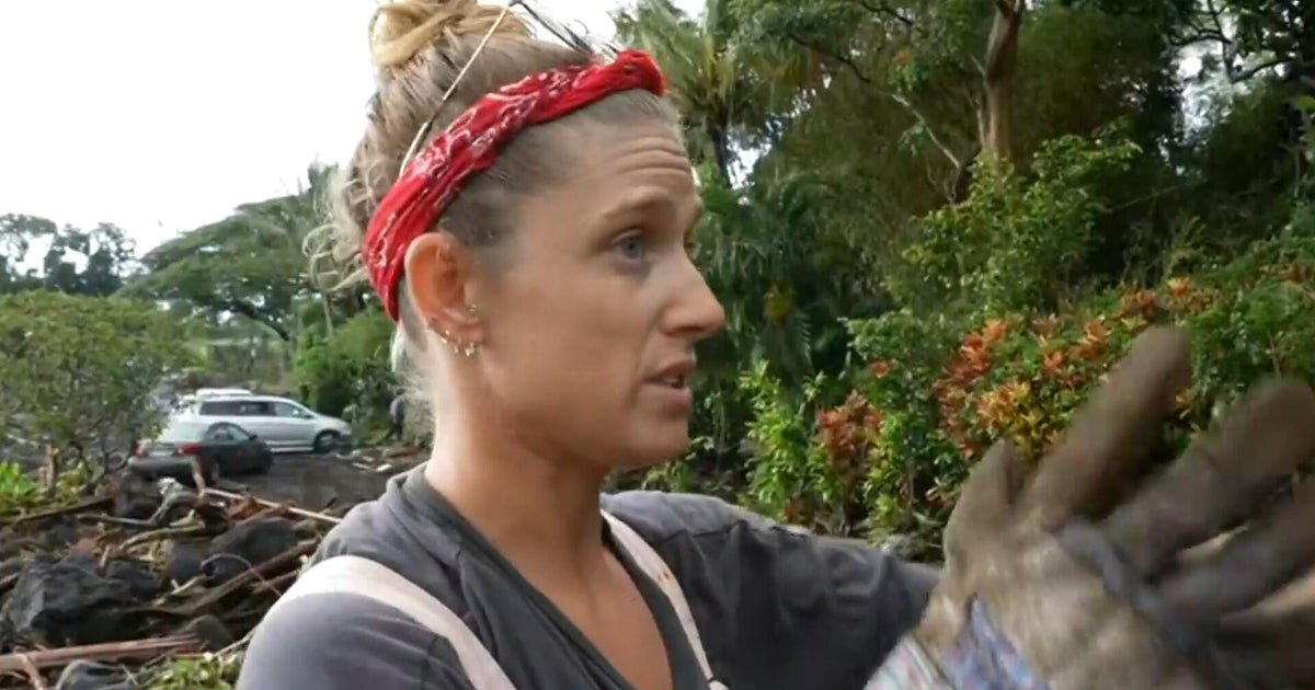 Woman returns to her community to survey damage from Hurricane Lala in Hawaii: "We need help