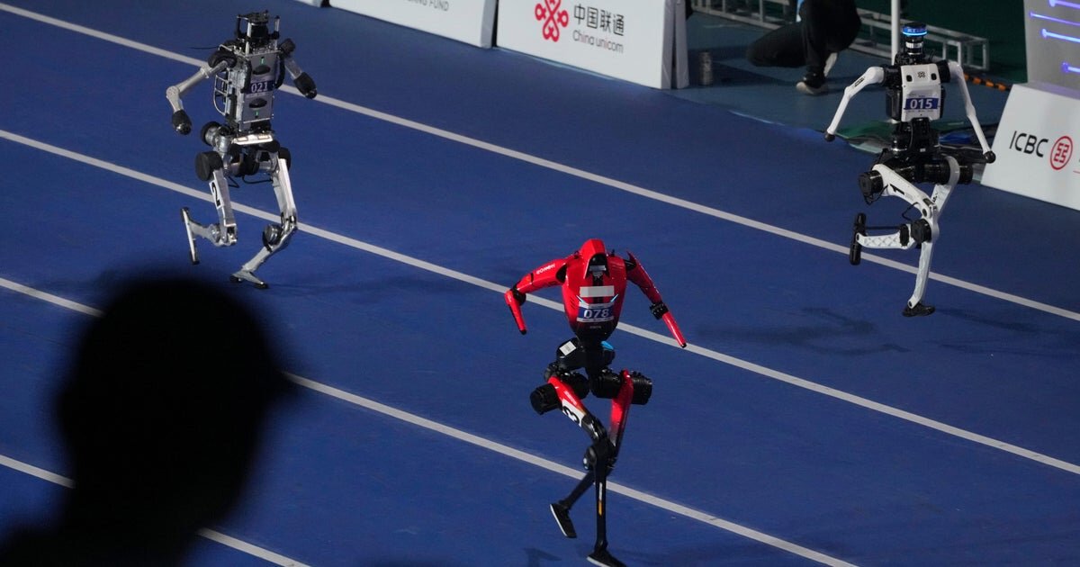 Chinese humanoid robot beats Usain Bolt's sprint world record