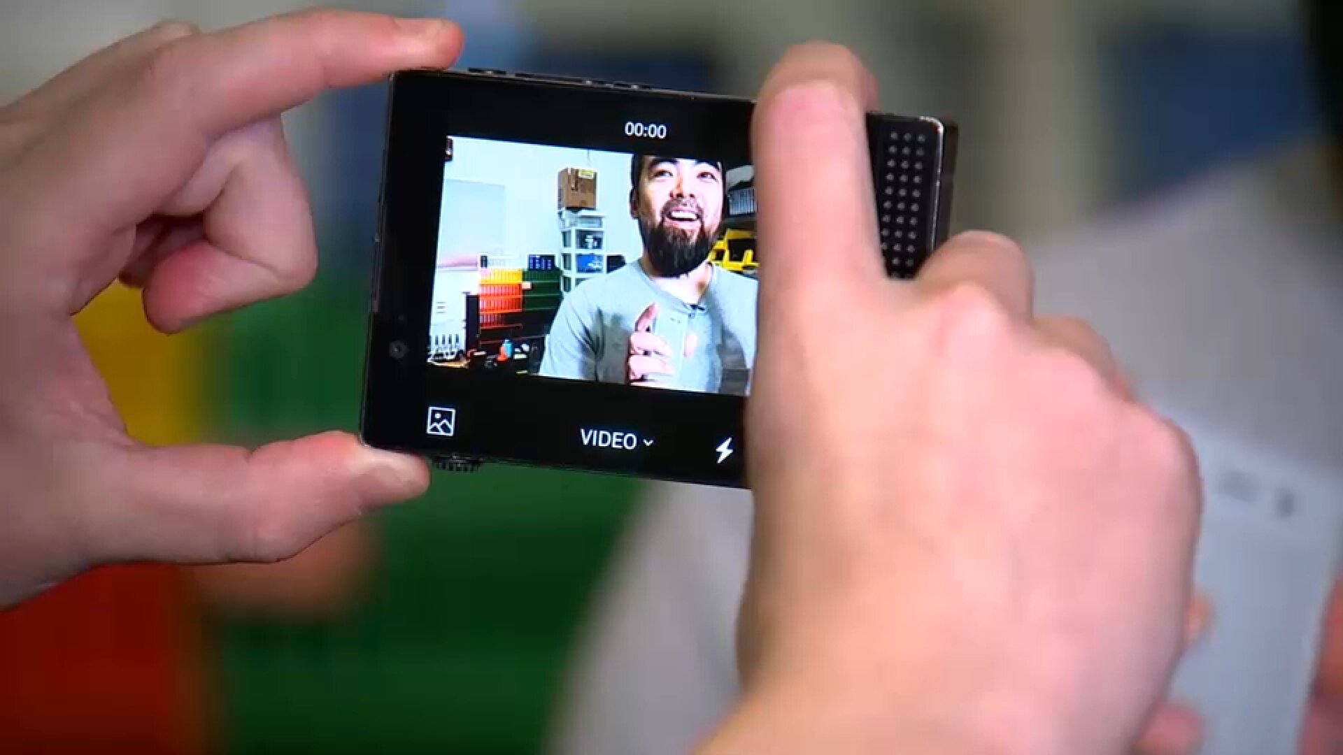 Some consumers trade their smartphones for simpler Light Phones
