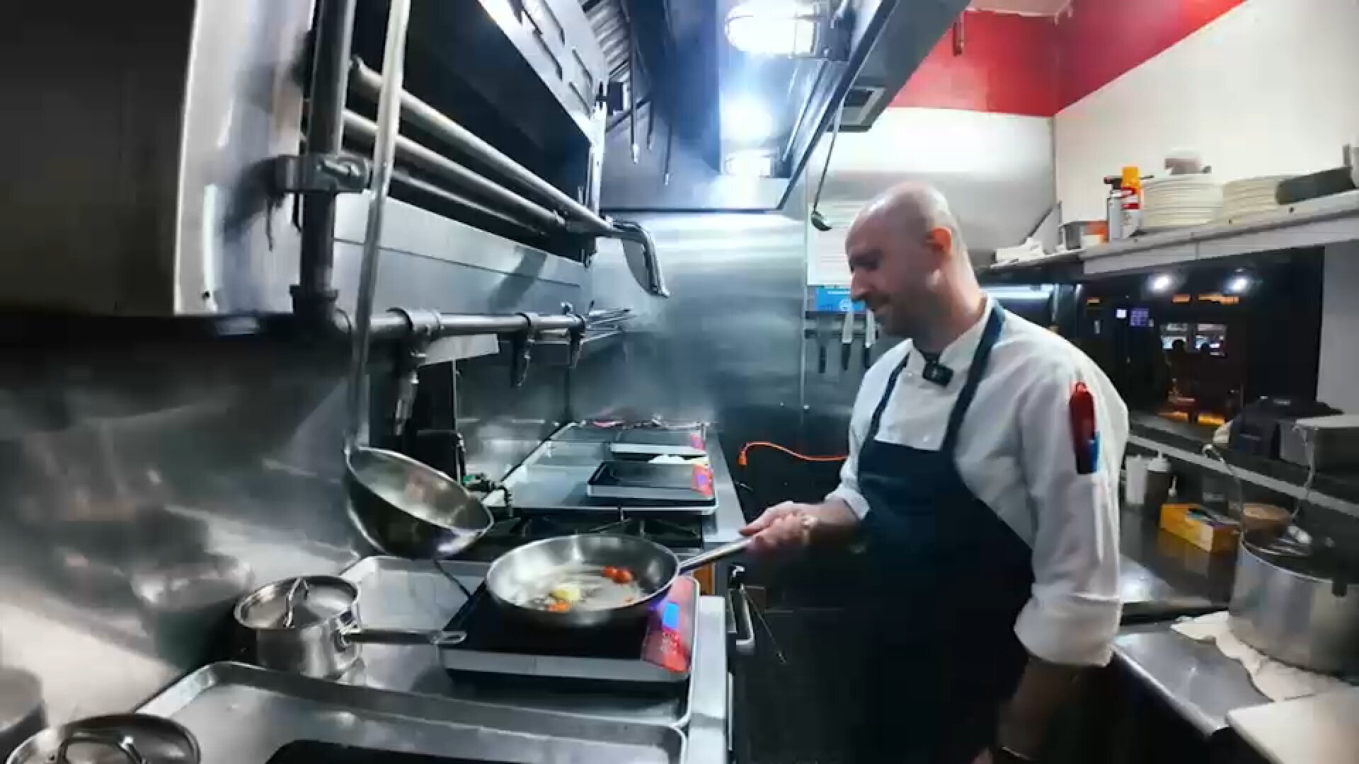Hell's Kitchen restaurant still without gas since April as revenue lags