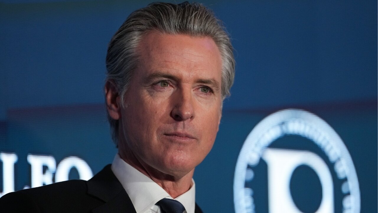 With 2027 minimum wage increase, Newsom says CA puts 'working families first