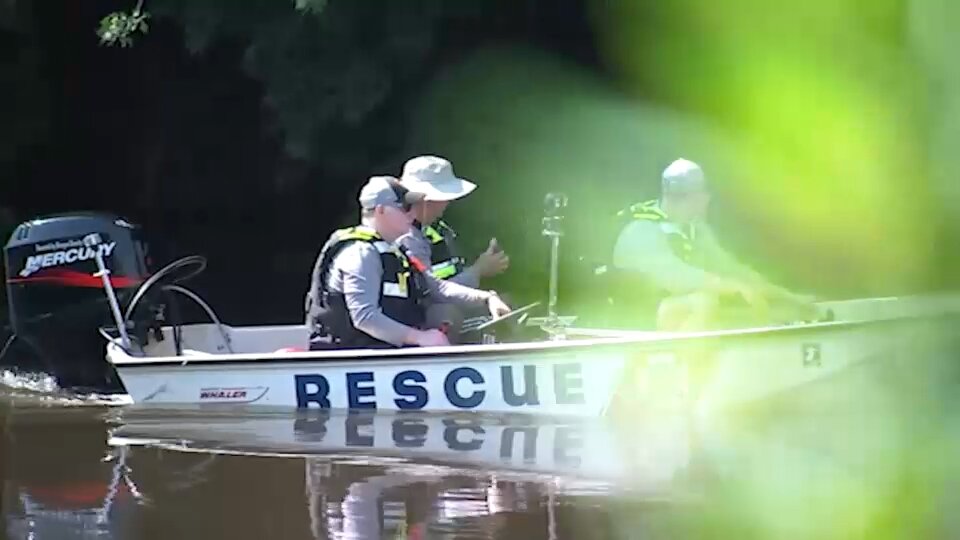 Recovery mission continues for 10-year-old girl swept away in Passaic River after boy drowns