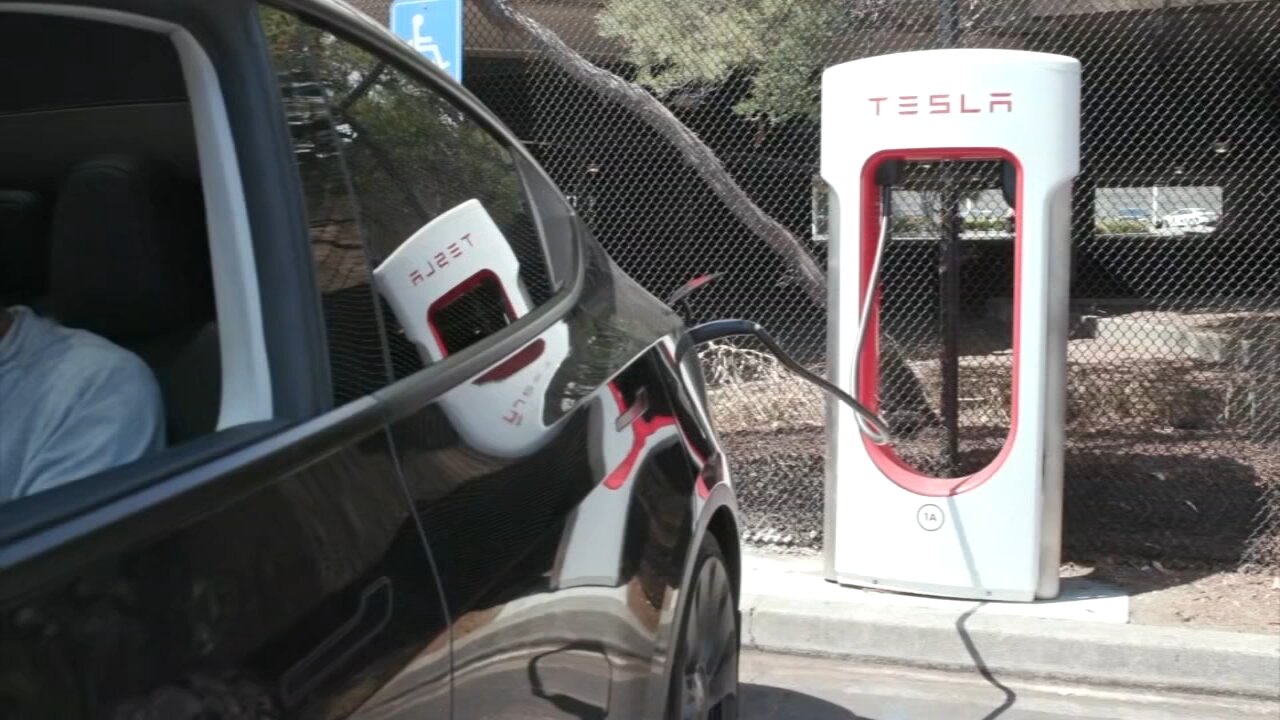 California offers new tax credit for drivers who switch to electric vehicles: Here's what to know