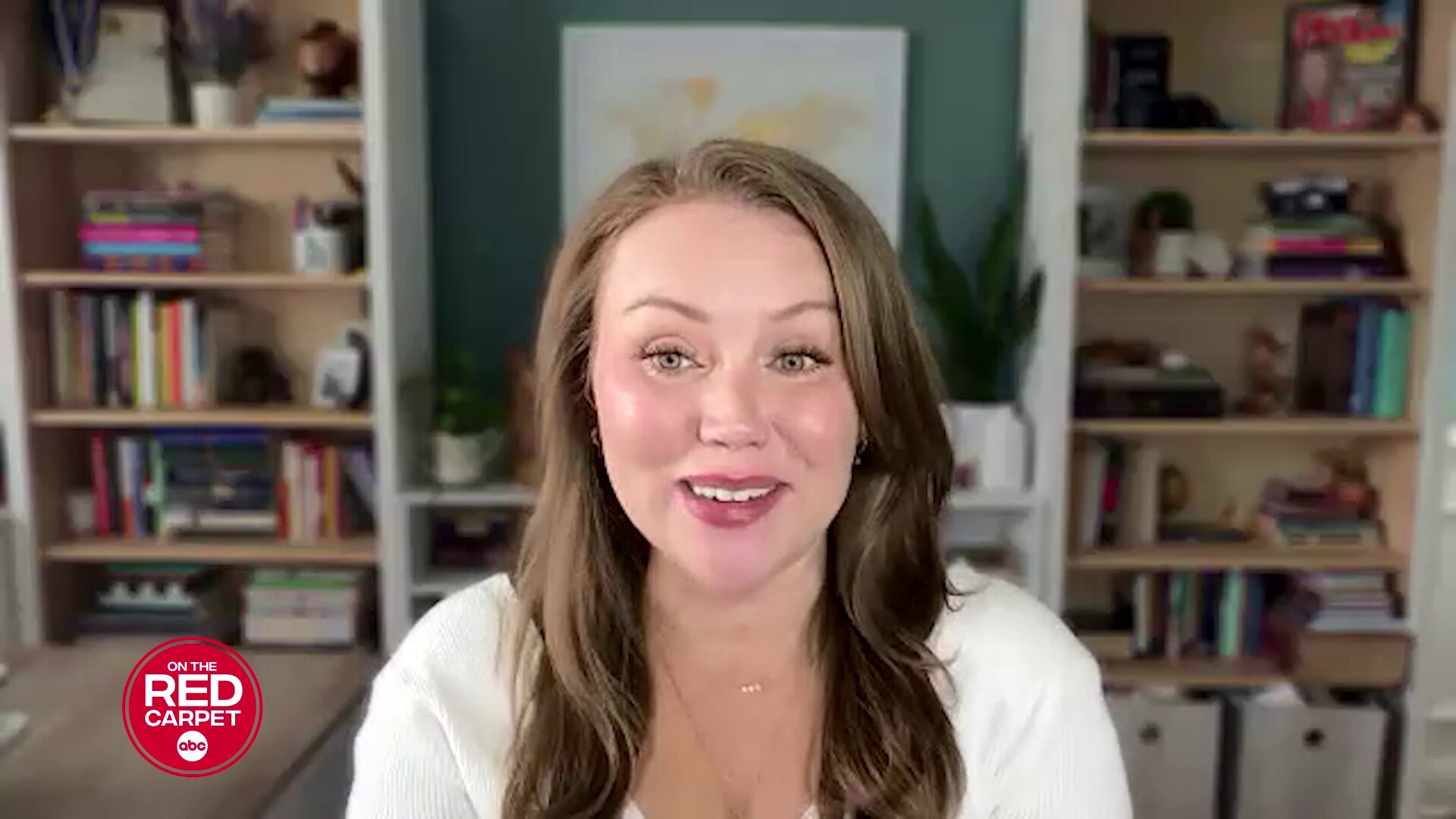 Freeform's 'Somebody Knows Something' host Kara Chamberlain on show's stories sharing commonalities