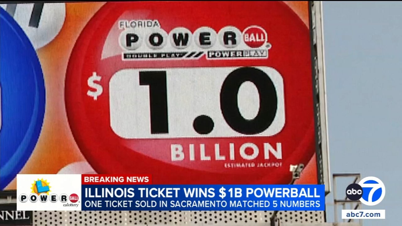 Powerball player in Illinois wins $1 billion lottery jackpot