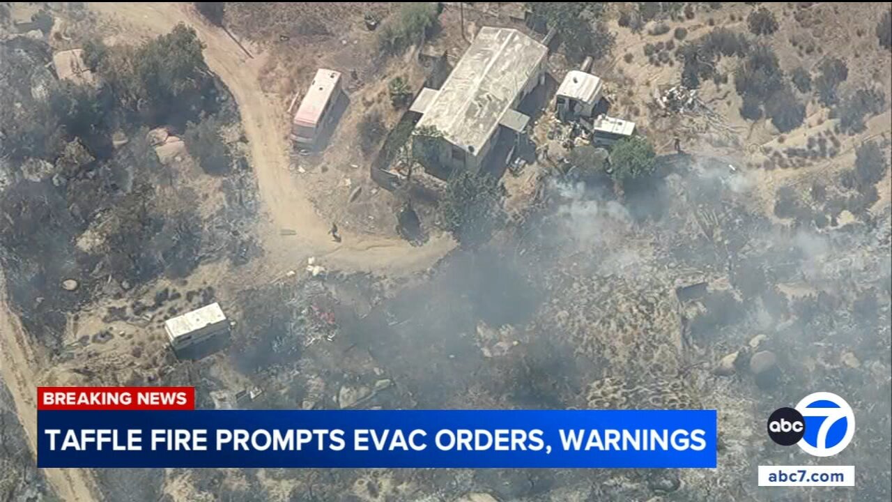 Fast-moving brush fire prompts evacuation orders in Riverside County