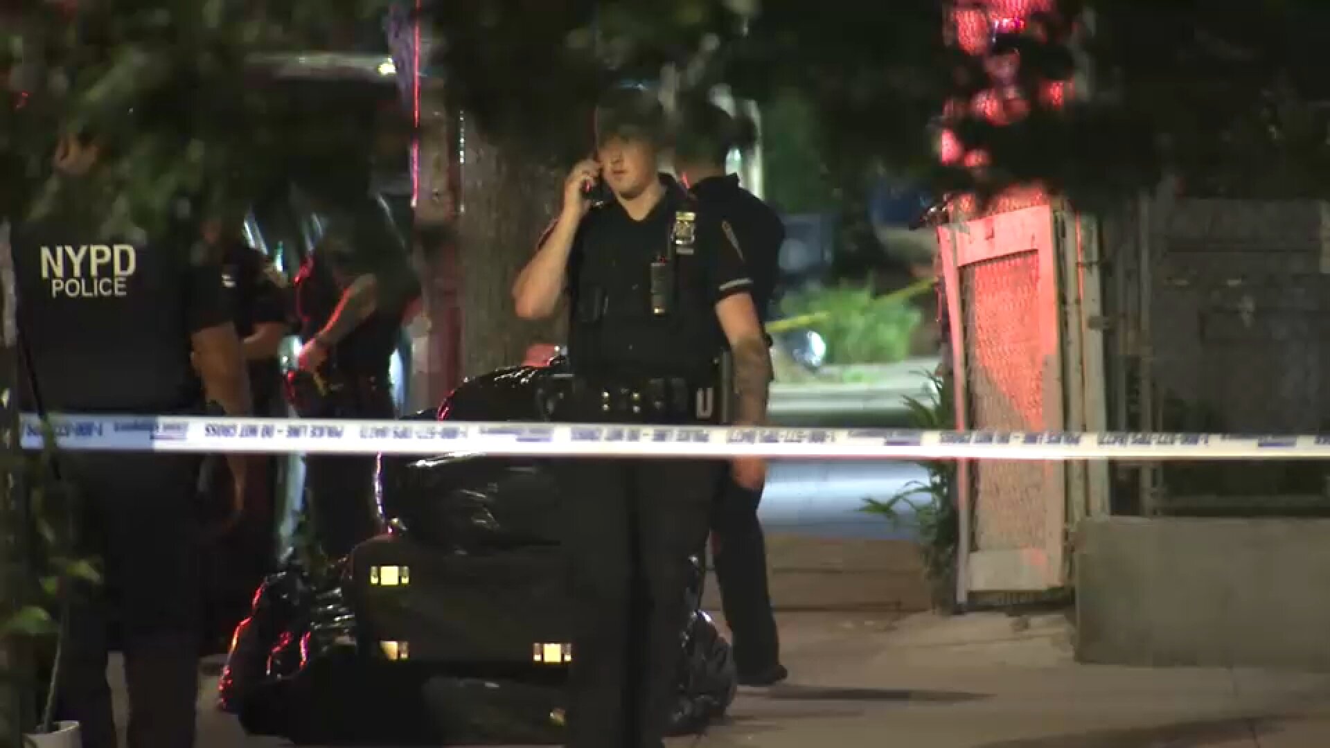 39-year-old man shot in head, killed in Bronx, police say