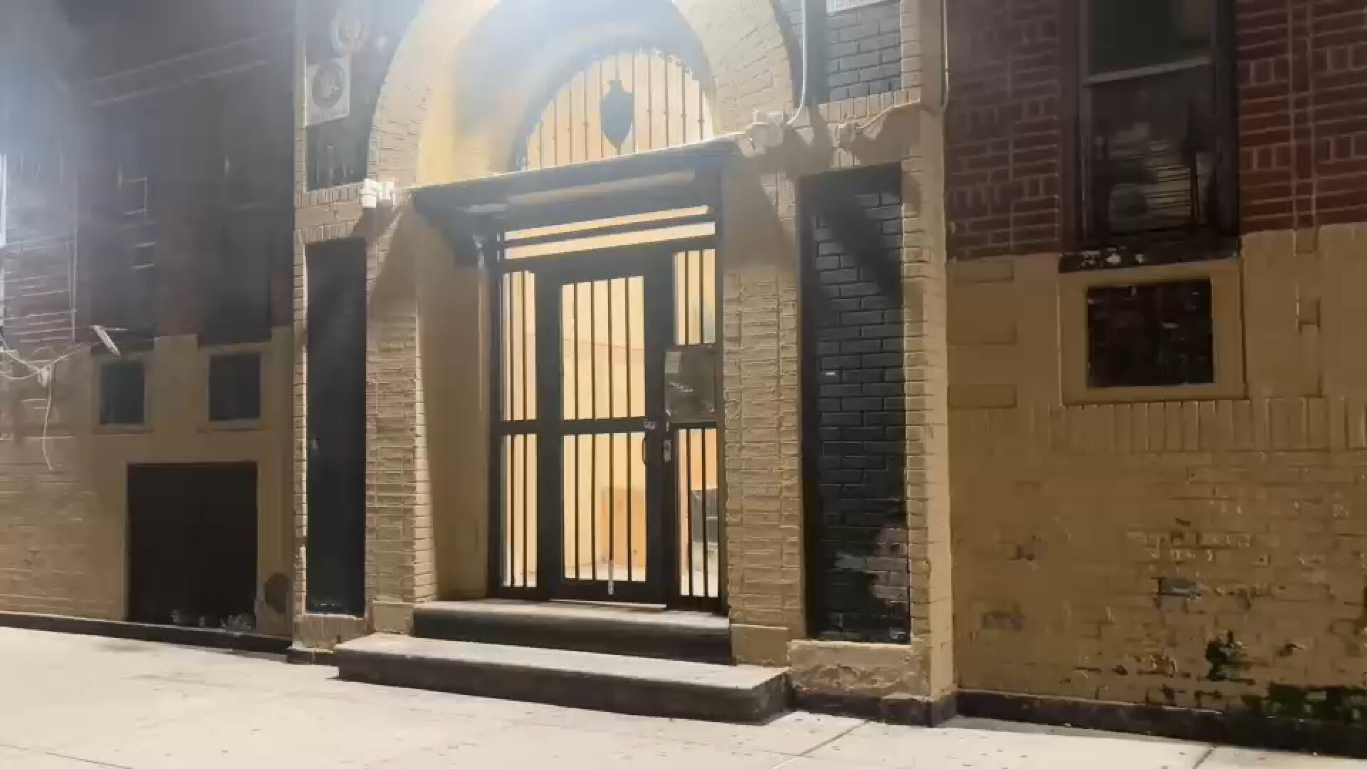 57-year-old woman found dead inside Grand Concourse building in Bronx
