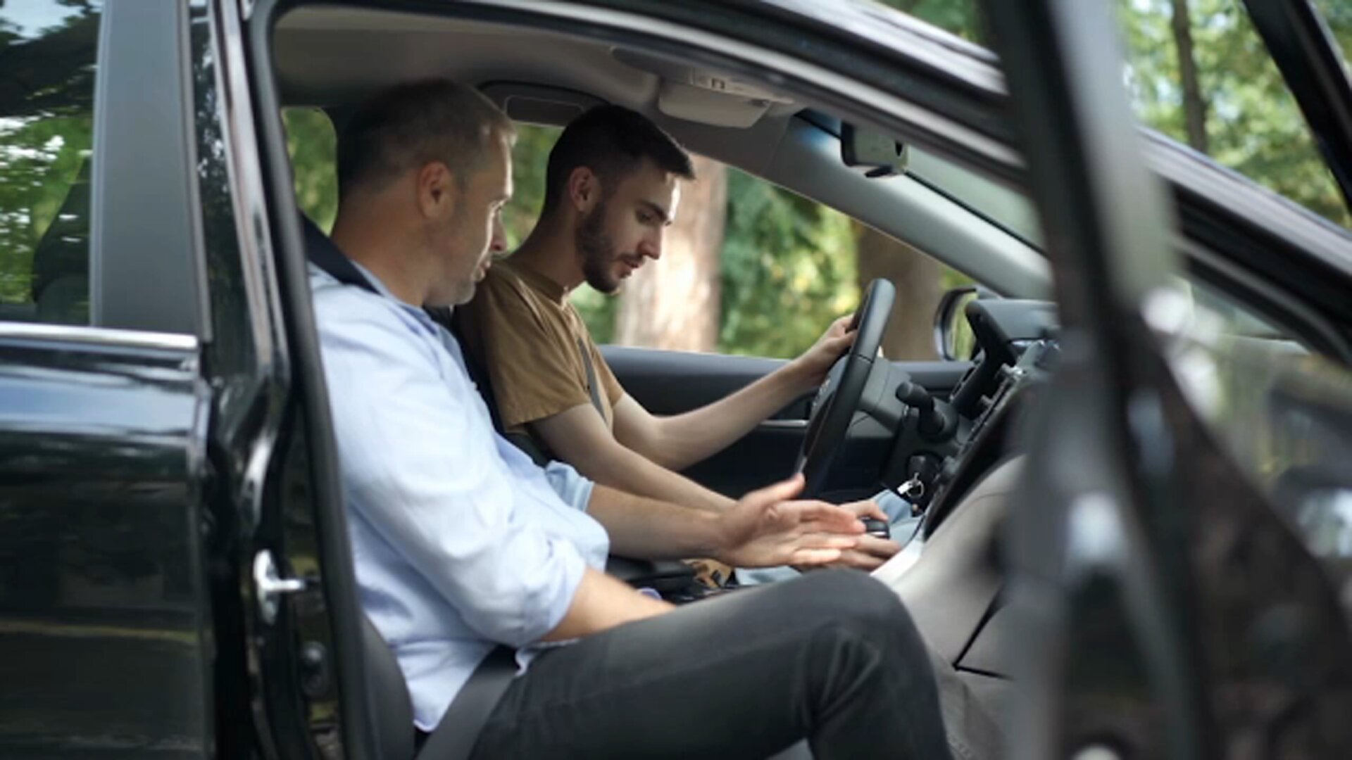 Experts share top picks for safe, reliable cars for teenagers under $20,000