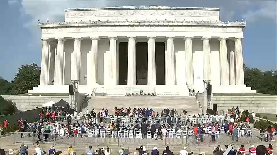 Buses leave from Harlem to Washington, D.C. for 'Defend the Vote' rally