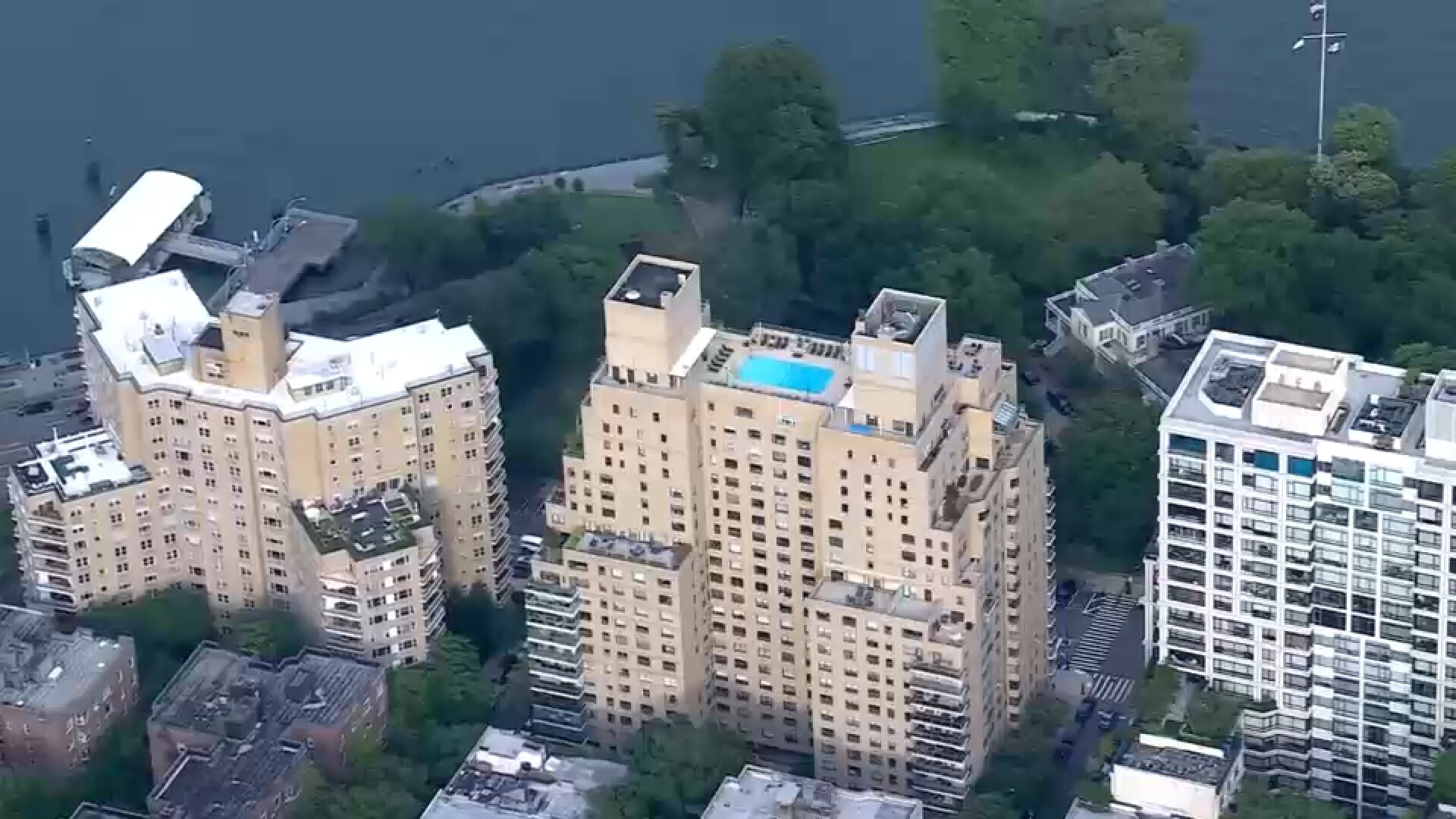 11 deaths linked to Upper East Side Legionnaires' outbreak, city says