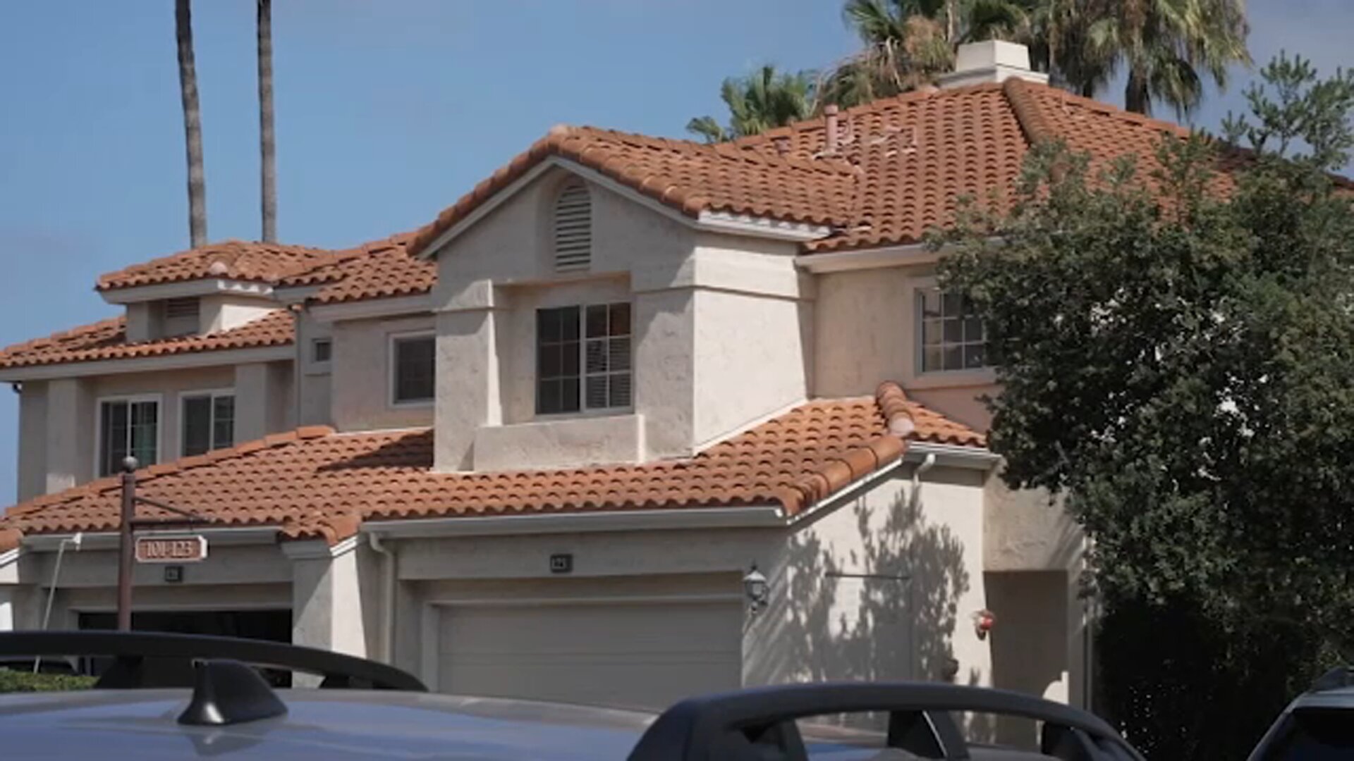 San Clemente condo owners stunned by sudden $26,000 HOA fee for emergency roof assessment