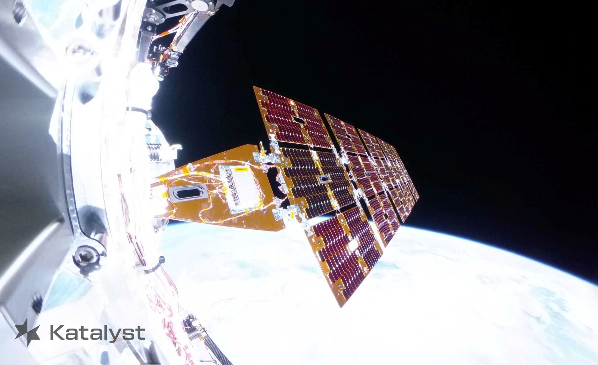 NASA calls off mission to rescue Swift gamma-ray observatory