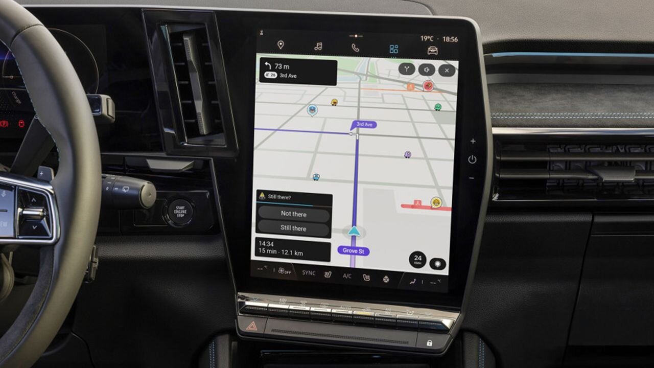 Watch out, Waze fans — there's a bug that means reports of police aren't showing up for many