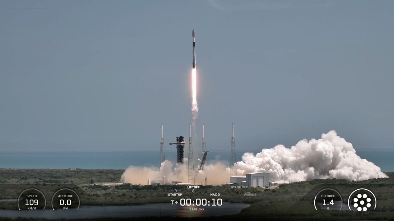 SpaceX launches 29 Starlink satellites to orbit from Florida (photos)