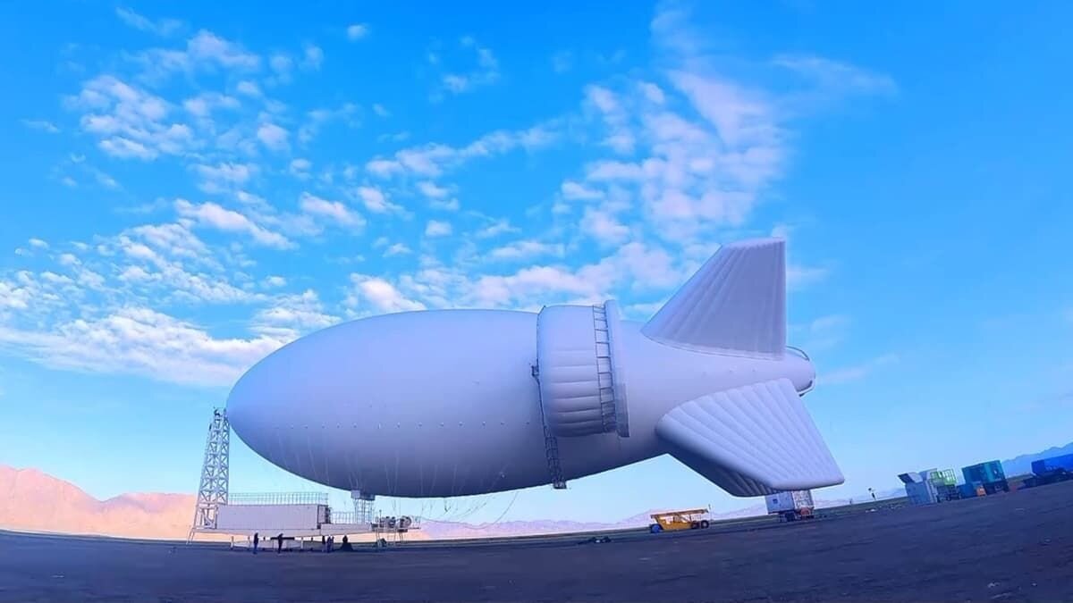 China sets new airborne wind turbine record at 4,000m — this 747-sized helium blimp generates megawatt power from high-altitude…