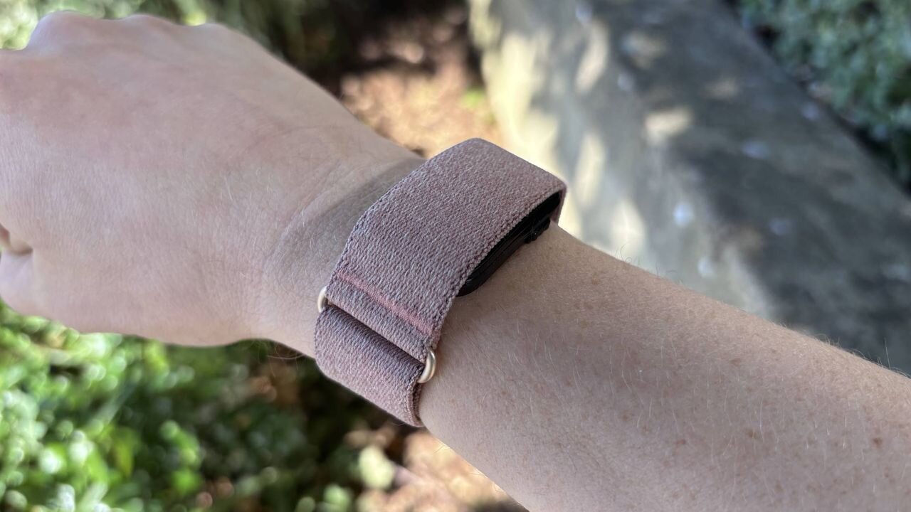 After 2 weeks with the Garmin Cirqa, I've fallen back in love with 'vibe running' and ditched my regular watch