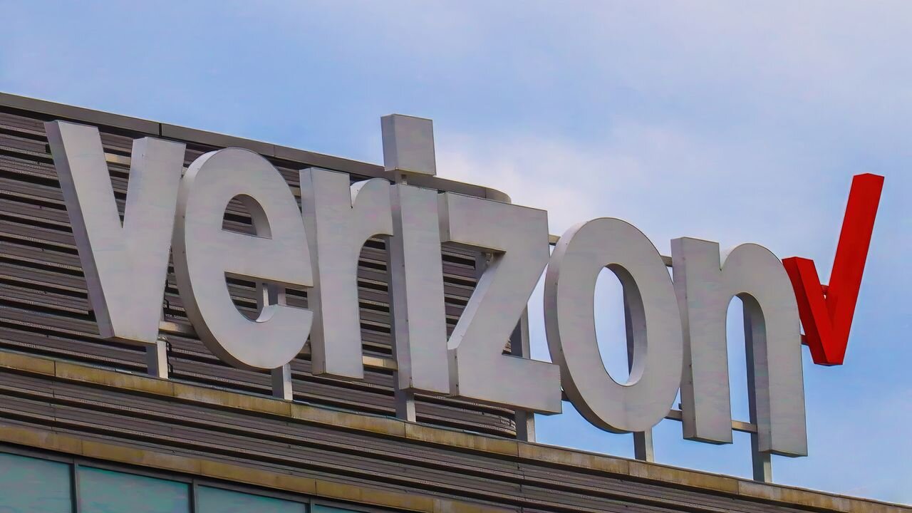 Verizon voice services were down for some