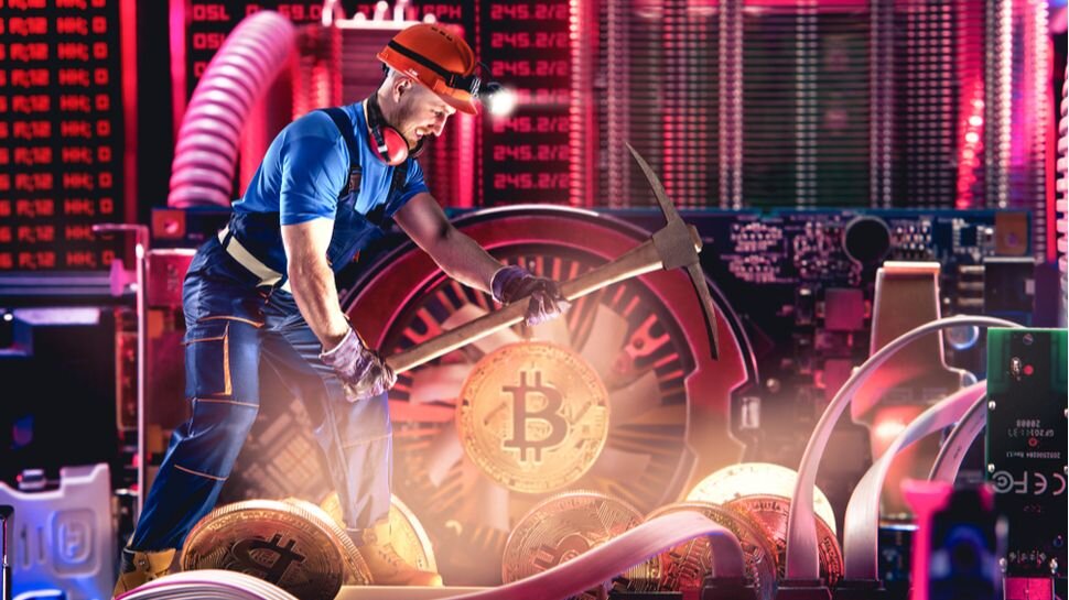 FBI agent accused of stealing $1 million in crypto — and he even consulted ChatGPT on how to leave the country