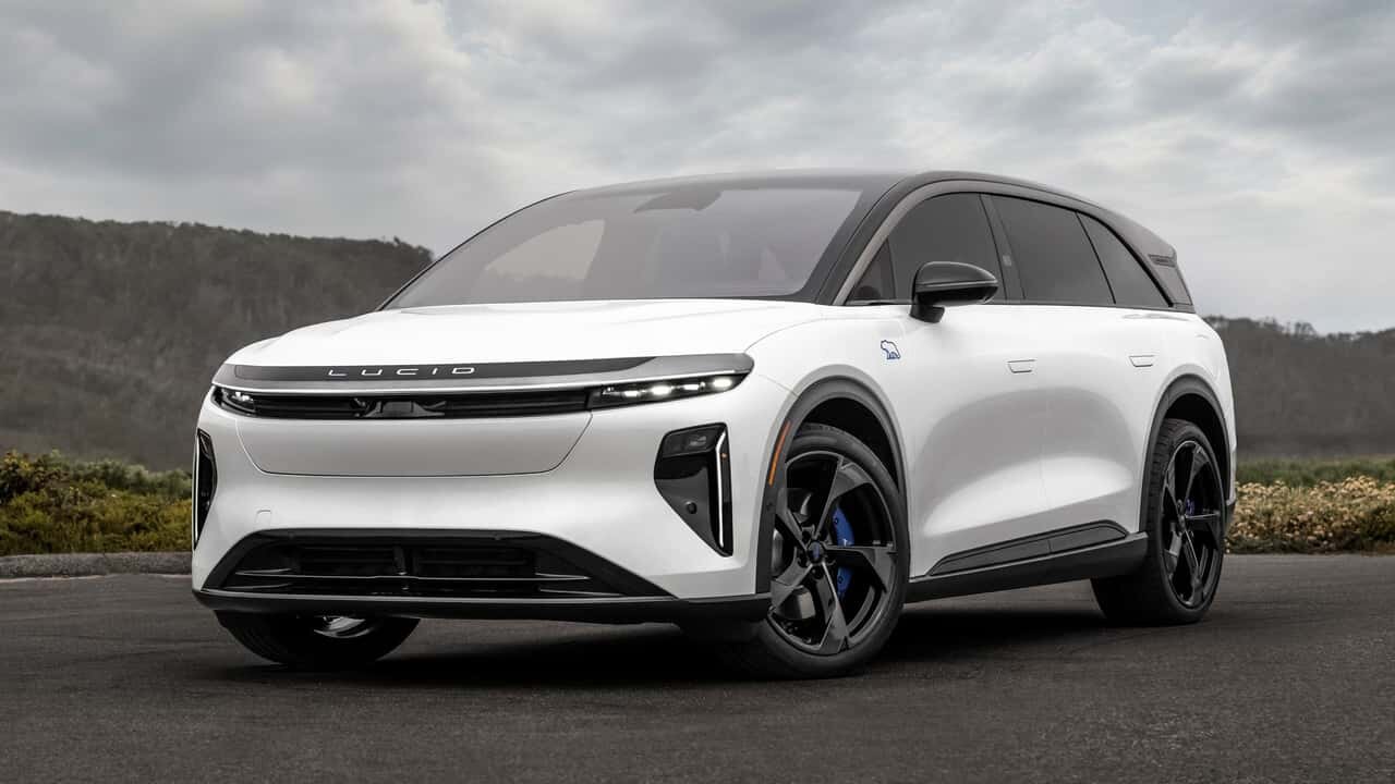 1,070-HP Lucid Gravity GT-S Turns Family SUV Into Rocket