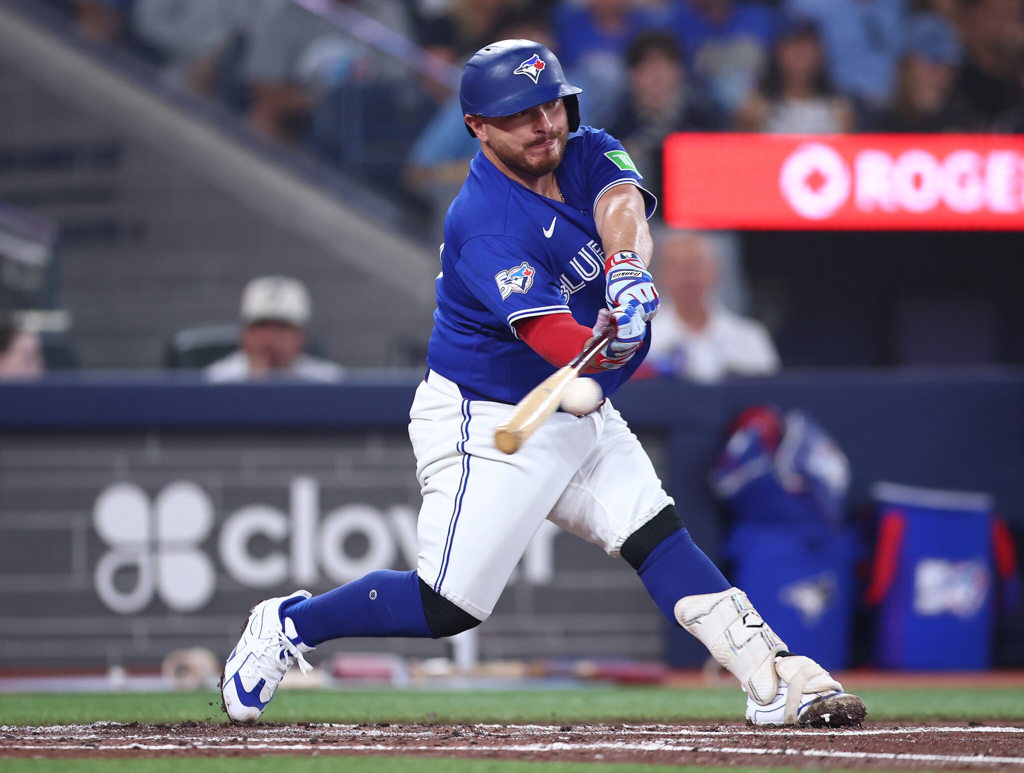 Alejandro Kirk loses grip on bat and sends it flying into the dugout, shattering window in win over Nationals