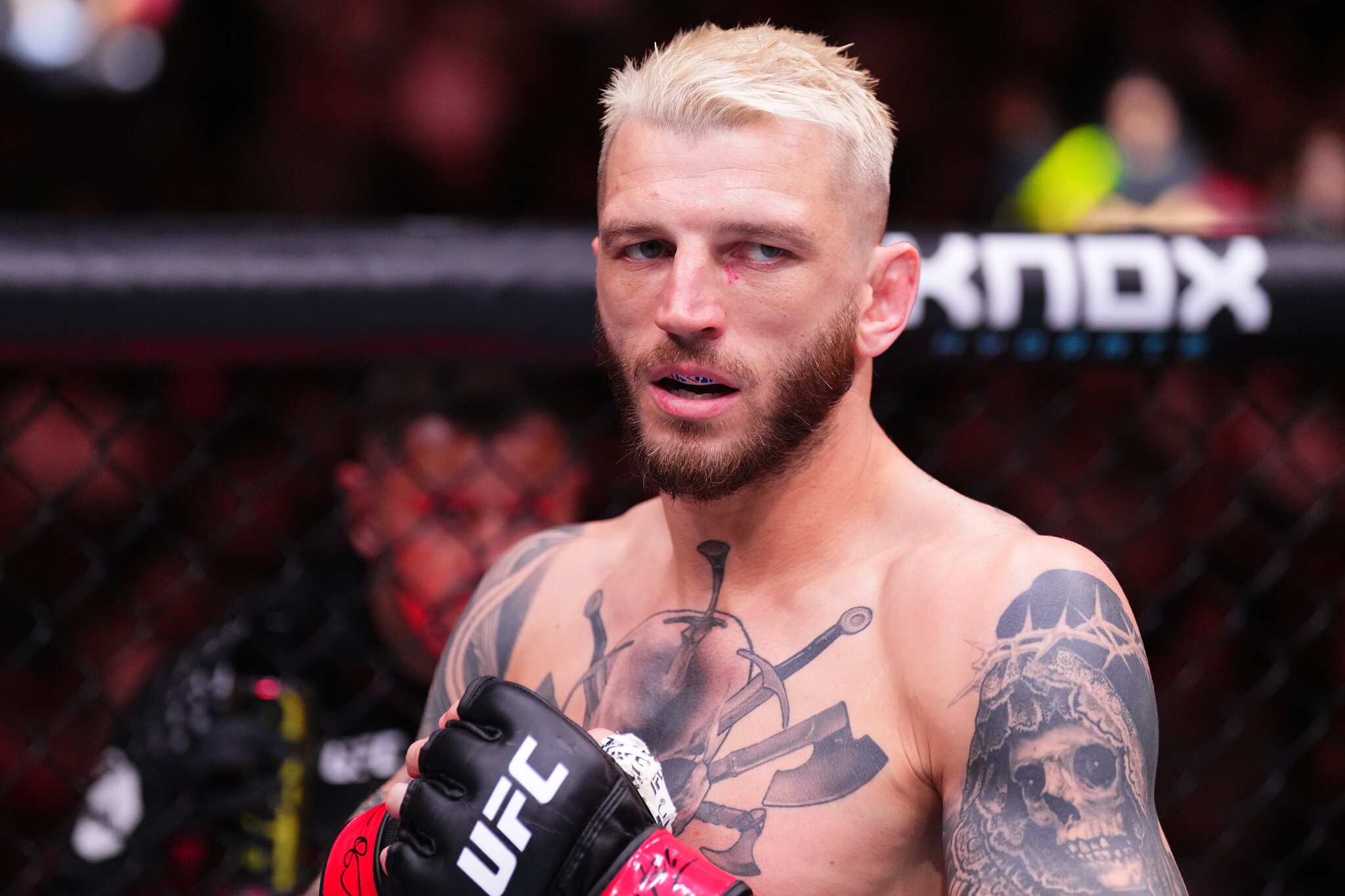 Dan Hooker has a hilarious request for French fans sending him death threats before UFC Paris