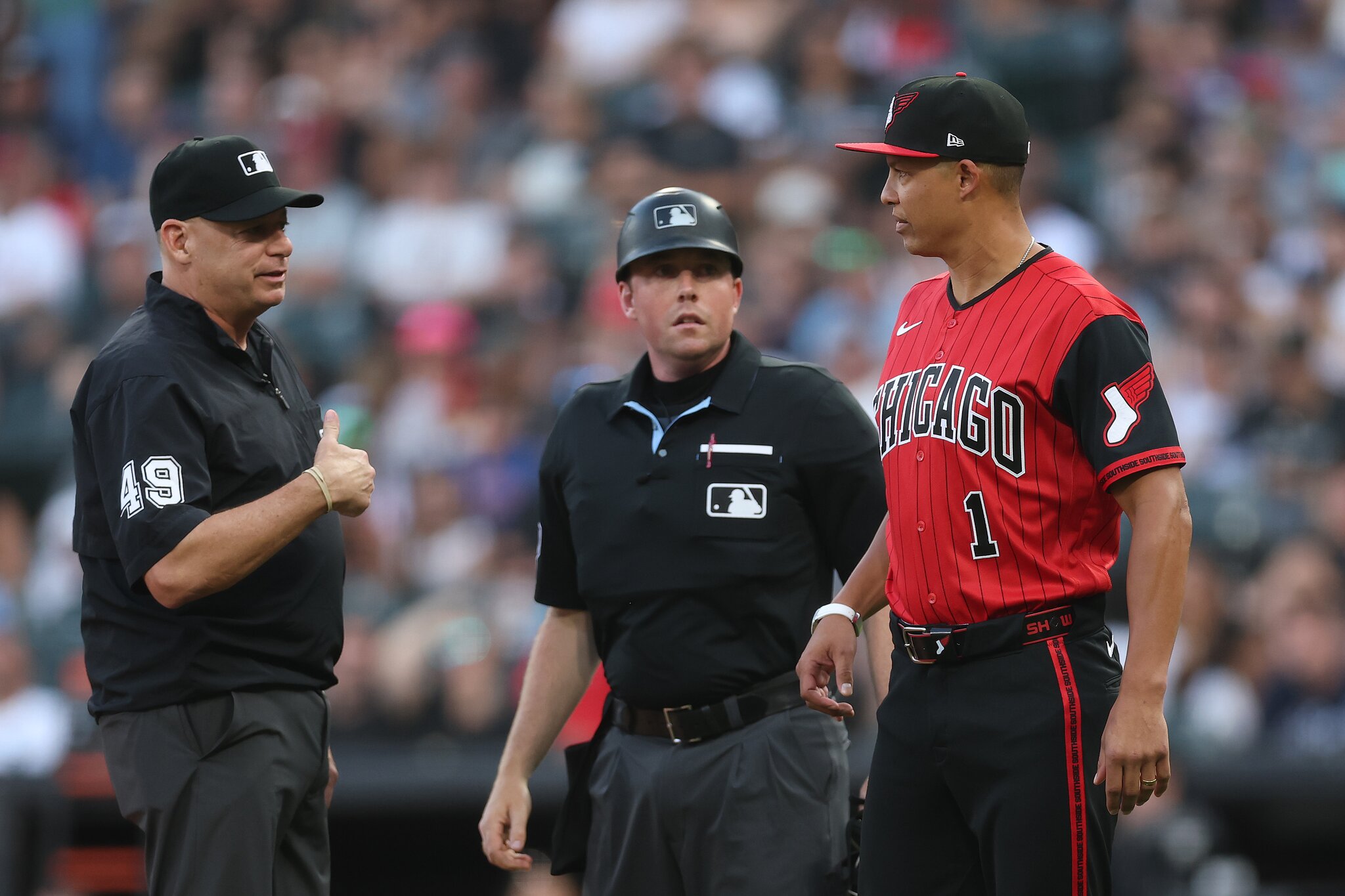 White Sox forced to remove starting pitcher Noah Schultz after only 1 out due to manager Will Venable's blunder