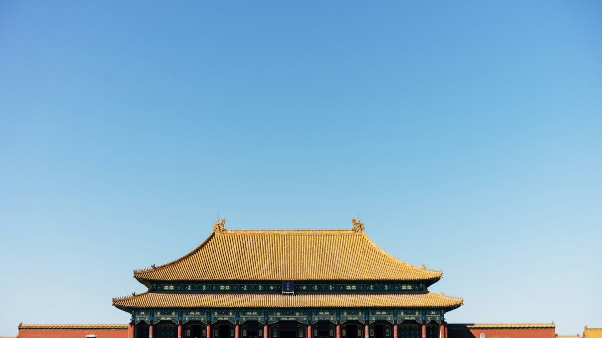 Beijing Bets on Fossil Fuels Even as It Leads the World in Renewables
