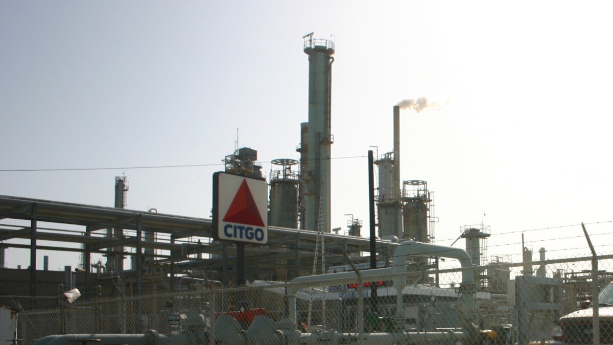 Why More Venezuelan Oil Won’t Solve America’s Gasoline Problem