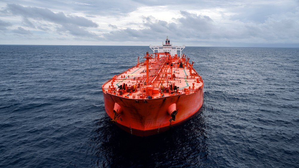 Iran and Oman Near Landmark Deal to Manage Strait of Hormuz