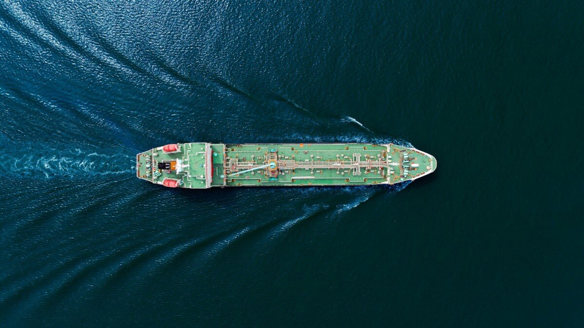 Hormuz Traffic Sinks to Six Vessels Monday as Iran Talks Stall Again