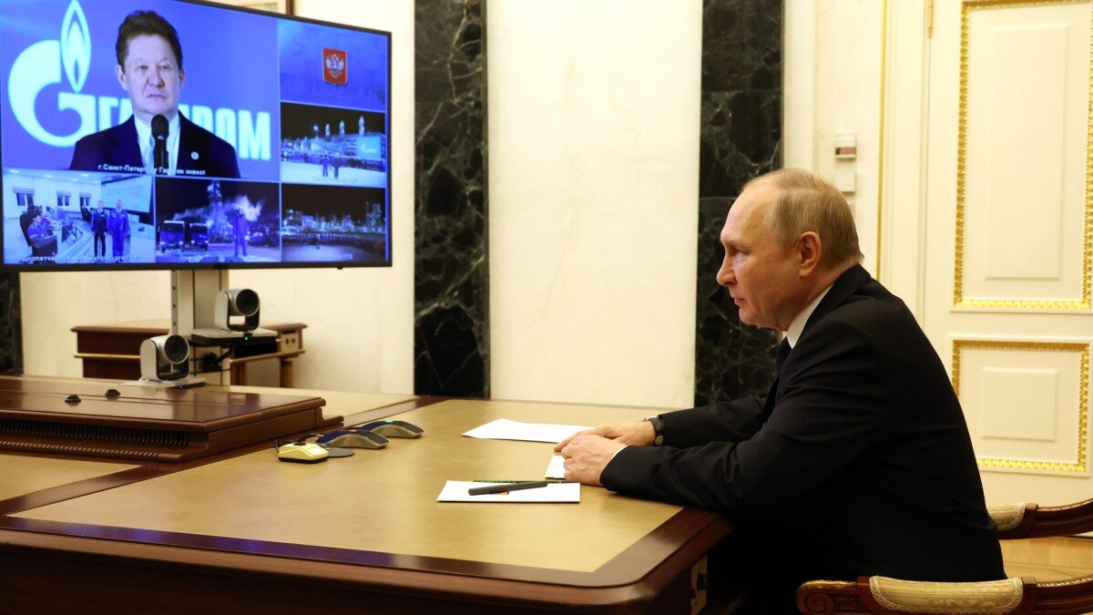 Putin Opens New Front in Shadow Fleet Fight With Threat to Seize EU Ships