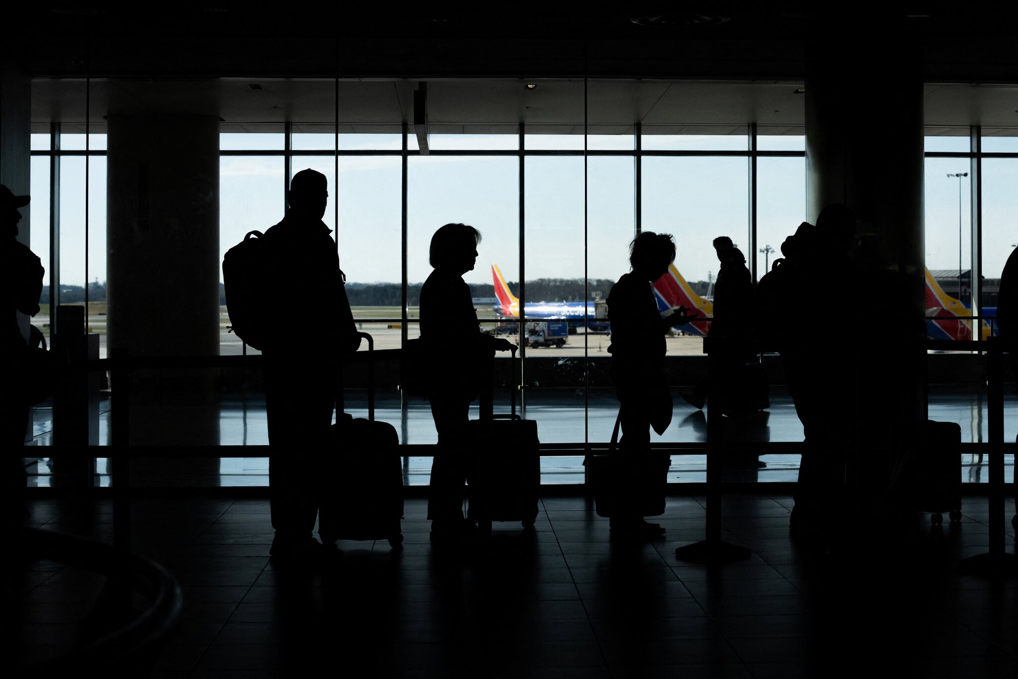 What to know about TSA Gold+, the Trump administration's new push to privatize airport security